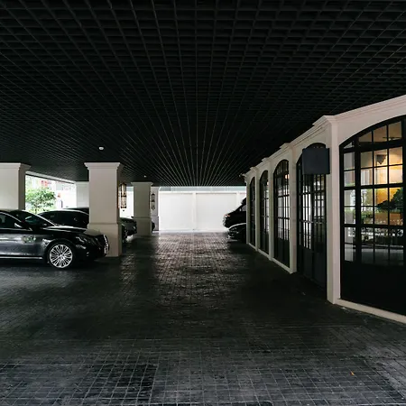 Thea Private Suites By Th District